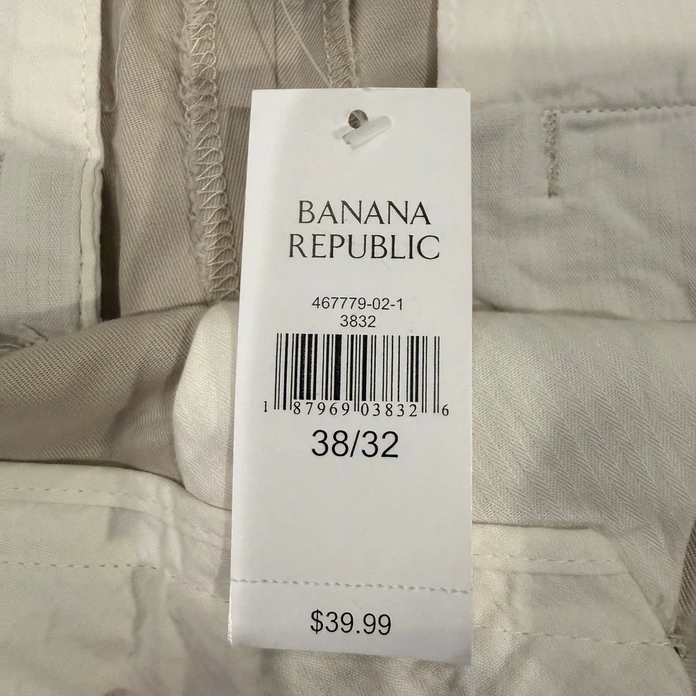 Banana Republic Dawson Chino Pants Mens 38x32 Relaxed Fit Khaki Cotton Ivory